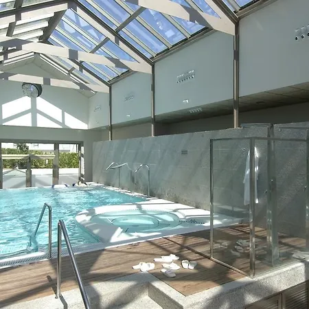 호텔 Balneario De Compostela 3*