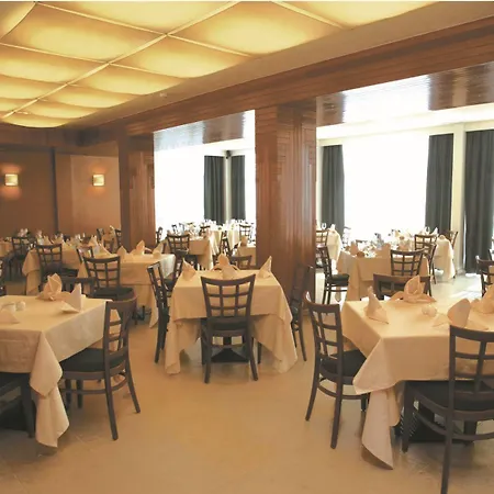 מלון Balneario De Compostela