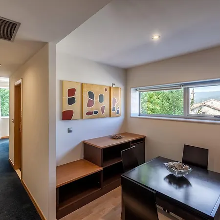 Balneario De Compostela מלון Brion