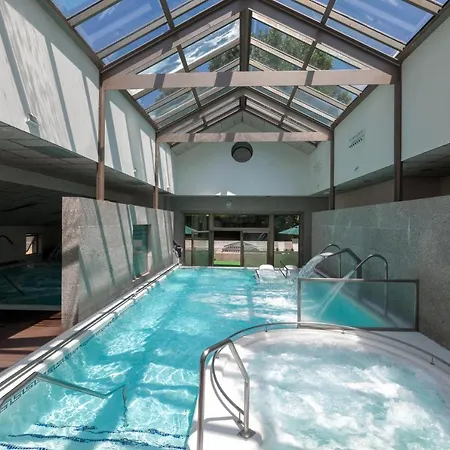 Balneario De Compostela מלון Brion
