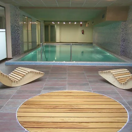 מלון Balneario De Compostela 3*