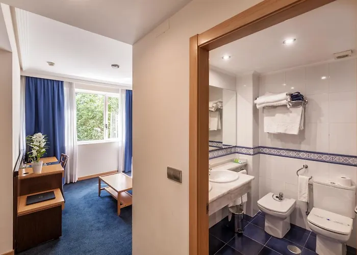 Hotel Balneario De Compostela 3*